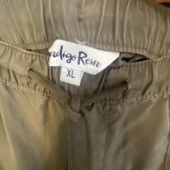 XL Olive lantern pants, tapered hem by Indigo Rein *W146 Indigo Rein - Picture 4 of 6